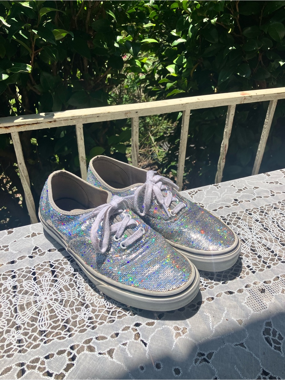 Women's Vans 7.5 Silver Holographic Lace-Up Sneakers